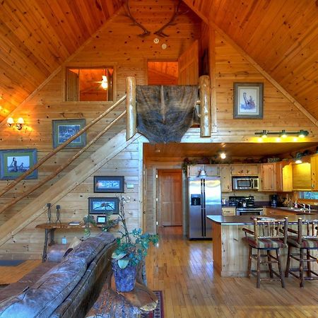 The View Sweeping Mountain Views Gas Fireplace Game Room Hot Tub Blue Ridge Exterior photo