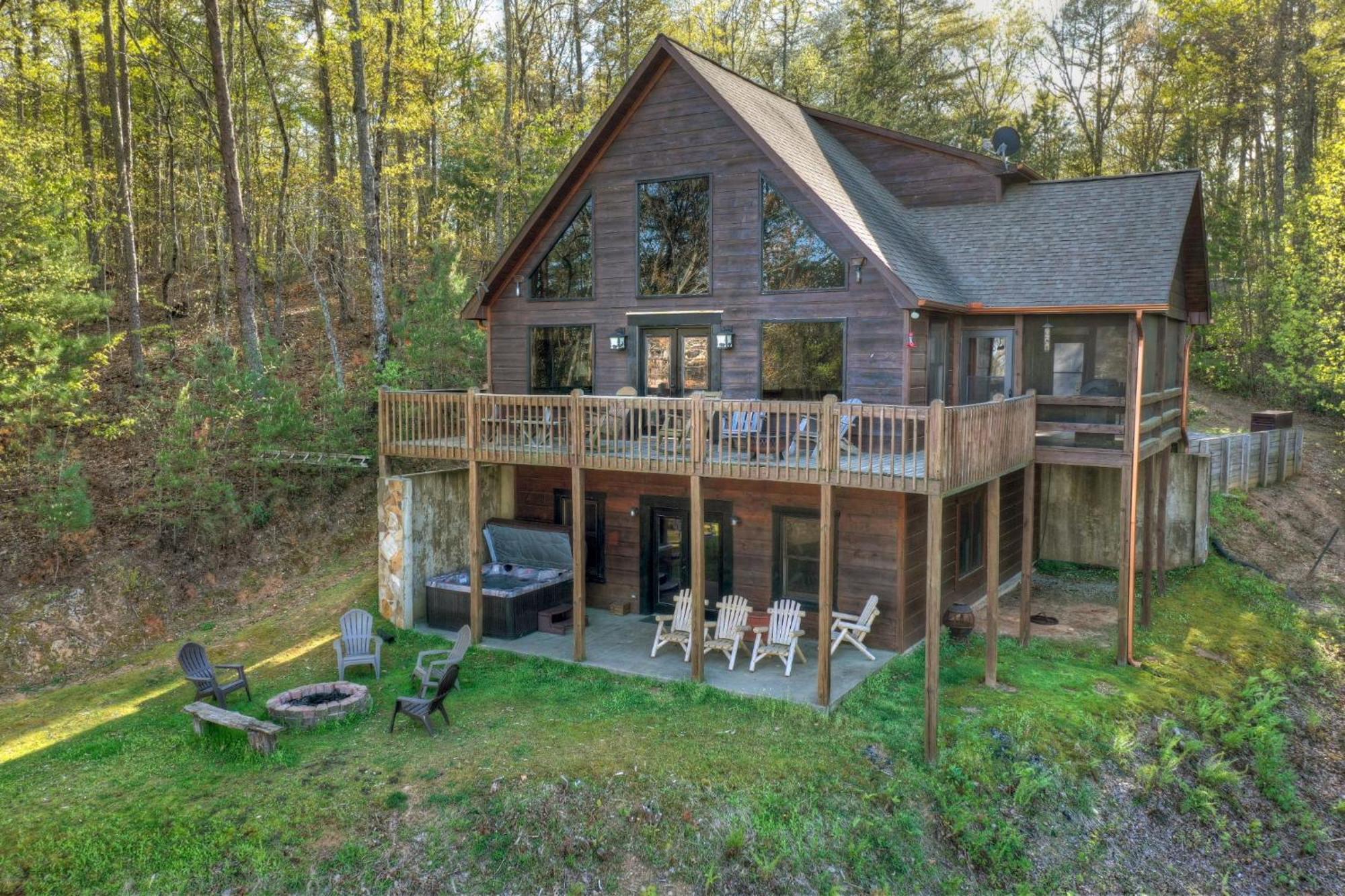 The View Sweeping Mountain Views Gas Fireplace Game Room Hot Tub Blue Ridge Exterior photo